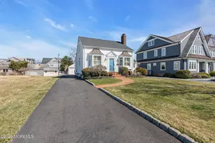 215 Neptune Pl, Sea Girt, NJ 08750 - Photo 30