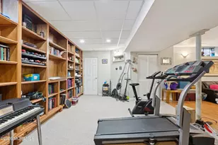 30 Fela Dr, Sayreville, NJ 08859 - Photo 26