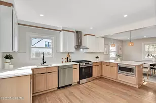 80 Freehold Rd, Manalapan Township, NJ 07726 - Photo 14