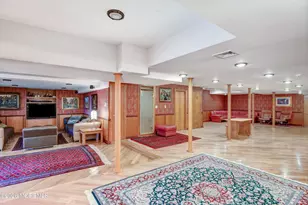 9 Sherwood Ct, Holmdel, NJ 07733 - Photo 48