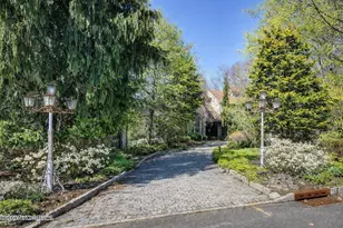 9 Sherwood Ct, Holmdel, NJ 07733 - Photo 66