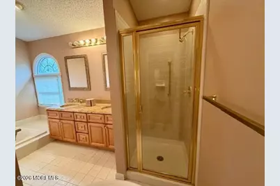 16 Caldwell Terrace, Marlboro Township, NJ 07746 - Photo 12