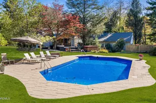 37 Clover Hill Rd, Colts Neck Township, NJ 07722 - Photo 2