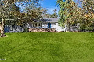 37 Clover Hill Rd, Colts Neck Township, NJ 07722 - Photo 4