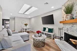 4 Friendship Ct, Red Bank, NJ 07701 - Photo 18