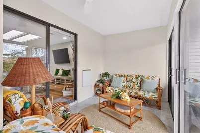 4 Friendship Court, Red Bank, NJ 07701 - Photo 28