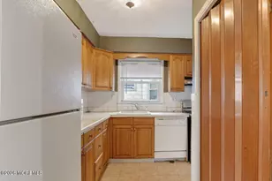 289 S Bridge Ave, Red Bank, NJ 07701 - Photo 22