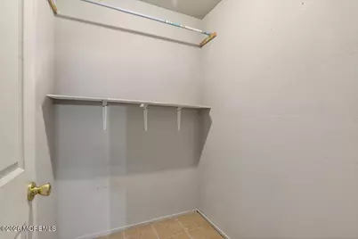 289 S Bridge Avenue, Red Bank, NJ 07701 - Photo 12