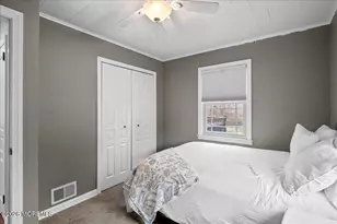 47 Mc Lean St, Red Bank, NJ 07701 - Photo 20