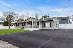 1609 Seventh Ave, Toms River Township, NJ 08757 - Photo 2