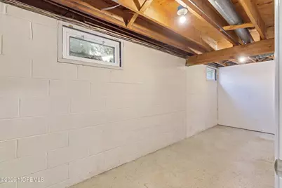 111 Heights Terrace, Middletown, NJ 07748 - Photo 32