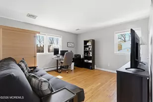 111 Heights Terrace, Middletown, NJ 07748 - Photo 24