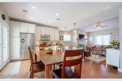 556 Pike Avenue, Manasquan, NJ 08736 - Photo 4