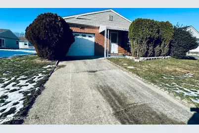 57 Encinitas Drive, Toms River Township, NJ 08757 - Photo 2