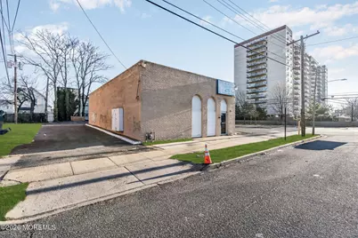 701-703 Monroe Avenue, Asbury Park, NJ 07712 - Photo 8