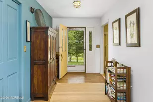 95 Holmes Mill Rd, Upper Freehold Township, NJ 08501 - Photo 6