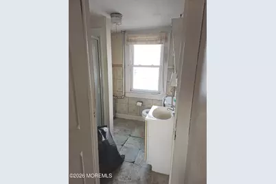 248 Thompson Avenue, North Middletown, NJ 07758 - Photo 6