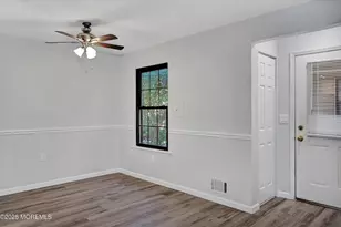 1604 Dahlia Ct, Jackson, NJ 08527 - Photo 4