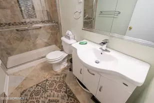 264B Crosse Dr, Monroe Township, NJ 08831 - Photo 12