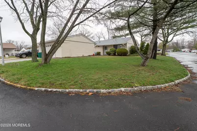 264B Crosse Drive, Monroe Township, NJ 08831 - Photo 2