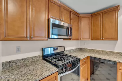 435 Hancock Place, Morganville, NJ 07751 - Photo 8