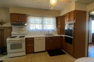 50 7th St, Hazlet Township, NJ 07734 - Photo 8