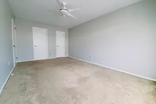 912 Wellington Pl, Aberdeen Township, NJ 07747 - Photo 20