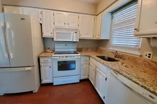 912 Wellington Pl, Aberdeen Township, NJ 07747 - Photo 12