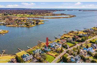 585 Little Silver Point Road, Little Silver, NJ 07739 - Photo 4