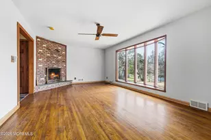 111 Harbor Green Cir, Lincroft, NJ 07738 - Photo 10