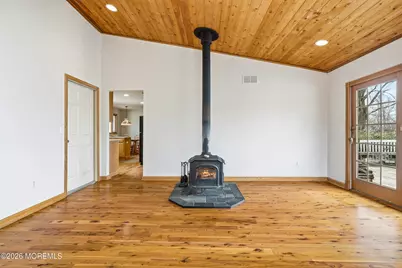 111 Harbor Green Circle, Lincroft, NJ 07738 - Photo 24