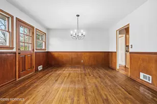 111 Harbor Green Cir, Lincroft, NJ 07738 - Photo 14