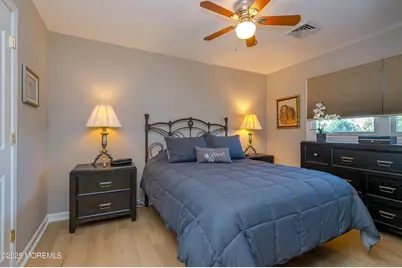 38 Holly Drive, Sayreville, NJ 08859 - Photo 18