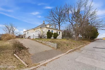 18 N Central Avenue, Toms River Township, NJ 08753 - Photo 2