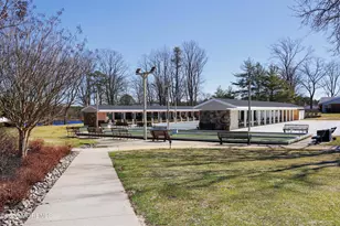 1028B Shetland Dr, Lakewood, NJ 08701 - Photo 58