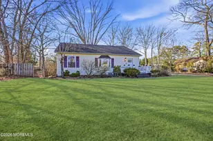 542 Burke Rd, Jackson, NJ 08527 - Photo 1