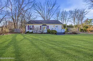 542 Burke Rd, Jackson, NJ 08527 - Photo 2