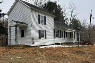 121 E Union Valley Rd, Monroe Township, NJ 08831 - Photo 1