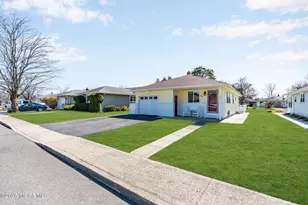 61 Falmouth St, Toms River Township, NJ 08757 - Photo 6