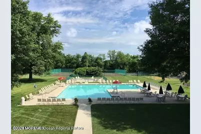 16 Manchester Court #H, Freehold, NJ 07728 - Photo 10