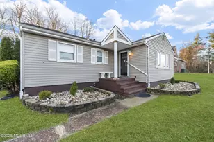 13 Sanford St, Manalapan Township, NJ 07726 - Photo 18