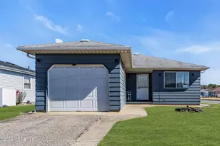 31 Boca Raton St, Toms River Township, NJ 08757 - Photo 1