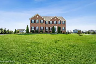 40 Gina Dr, Allentown, NJ 08501 - Photo 2