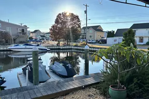 305 Aldo Dr, Toms River Township, NJ 08753 - Photo 2