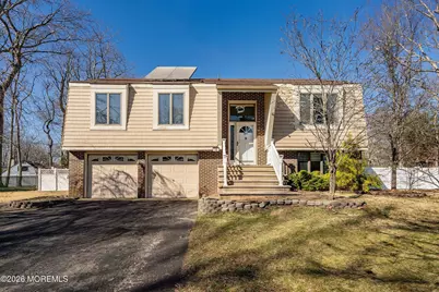 19 Liverpool Court, Jackson, NJ 08527 - Photo 4