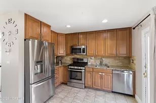 19 Liverpool Ct, Jackson, NJ 08527 - Photo 14