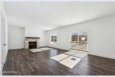 140 Locust Avenue, Howell Township, NJ 07731 - Photo 8