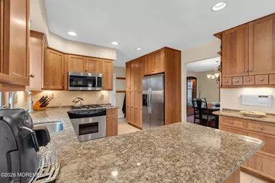 5 Winthrop Drive, Holmdel, NJ 07733 - Photo 6