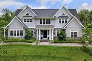 5 Buchhop Ln, Red Bank, NJ 07701 - Photo 2