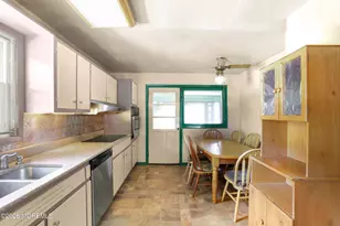 313 Miller Rd, Lakewood, NJ 08701 - Photo 10